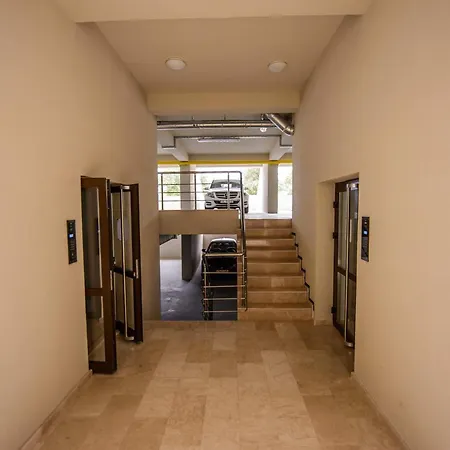 Solid Appartement Mamaia