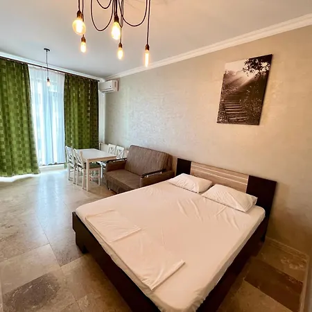 Apartament Solid *