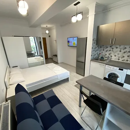 Solid Apartment