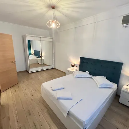 Apartament Solid *